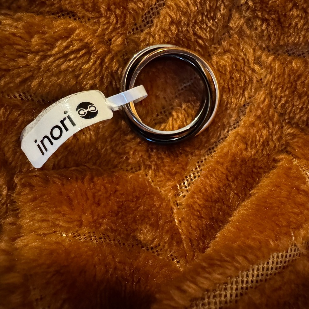 NWT Inori Stainless Steel Tri Colored Black Women's Ring - Body, Mind, Spirit - Picture 2 of 5